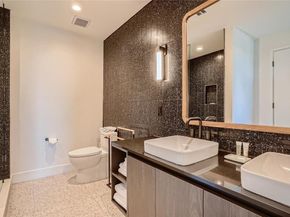 48 E Unit 1806 Ave, Austin TX 78701