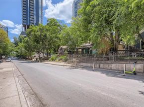 48 E Unit 1806 Ave, Austin TX 78701
