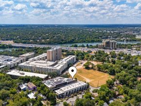 49 Navasota ST 214, Austin TX 78702