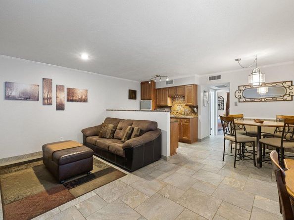505 W 7th ST 115, Austin TX 78701