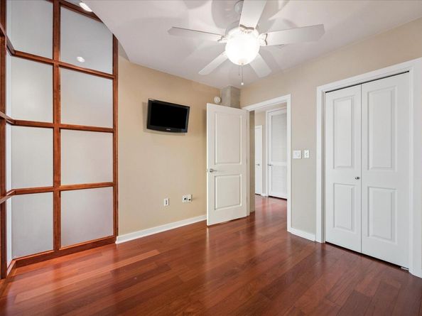 360 Nueces ST 3504, Austin TX 78701