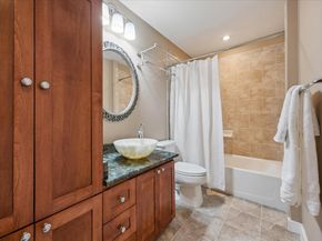 360 Nueces ST 3504, Austin TX 78701
