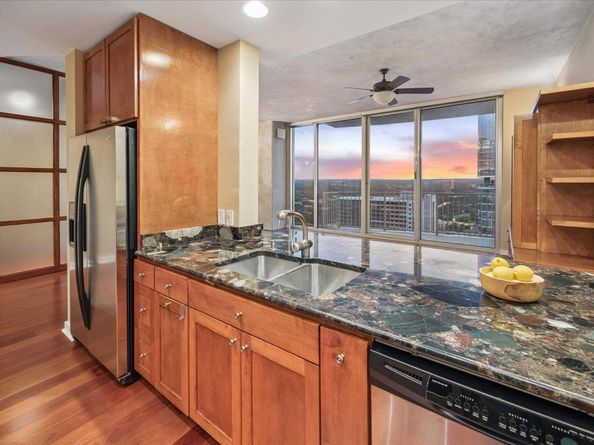 360 Nueces ST 3504, Austin TX 78701