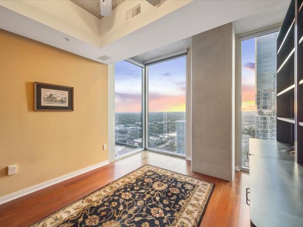 360 Nueces ST 3504, Austin TX 78701