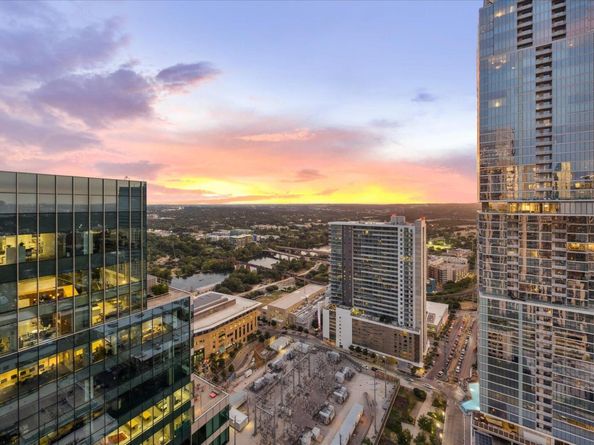 360 Nueces ST 3504, Austin TX 78701