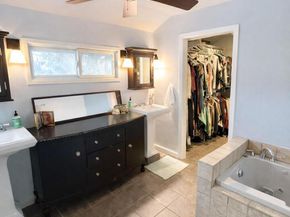 4301 Hyridge DR, Austin TX 78759