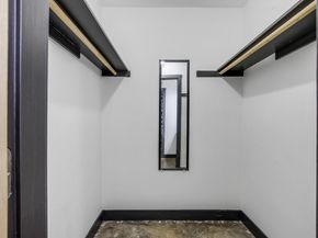 2124 Burton DR 164, Austin TX 78741
