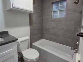 3111 Tom Green ST 207, Austin TX 78705