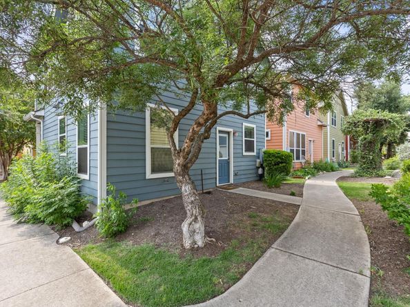 1601 Miriam Ave 210, Austin TX 78702