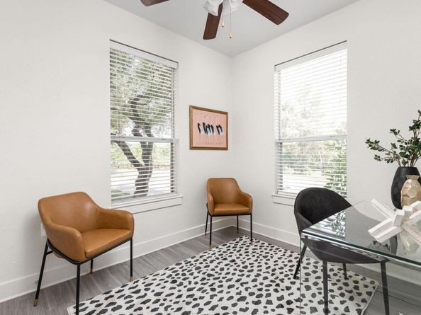 1601 Miriam Ave 210, Austin TX 78702