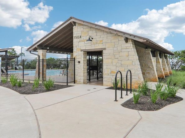 1012 Isaias DR, Leander TX 78641
