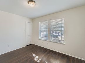 12612 Wayne Spur LN, Elgin TX 78621