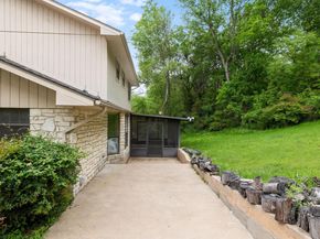 9305 Rolling Oaks TRL, Austin TX 78750