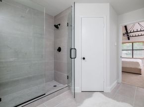 9305 Rolling Oaks TRL, Austin TX 78750