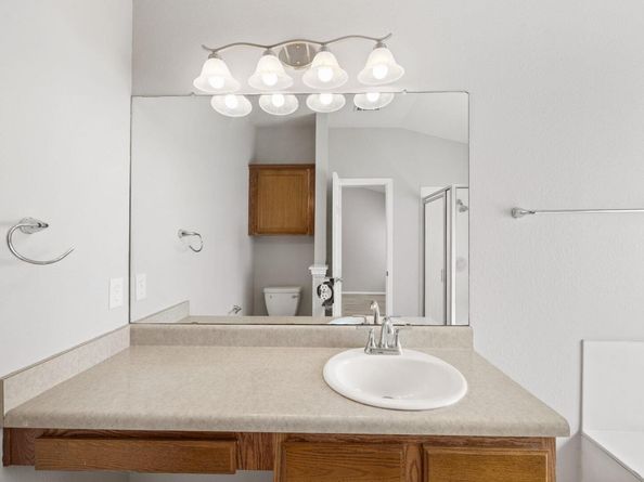 2513 Winslow DR, Leander TX 78641