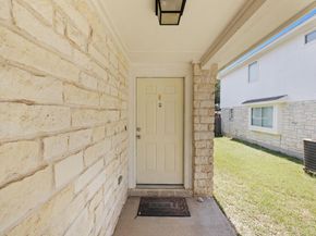 2513 Winslow DR, Leander TX 78641