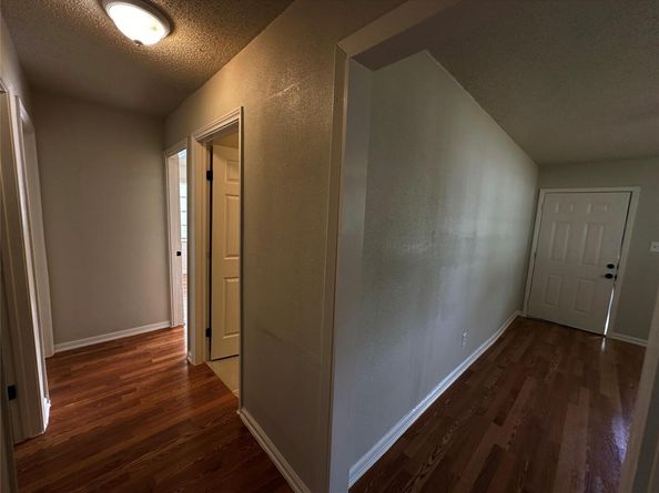 4901 York Hill DR, Austin TX 78723