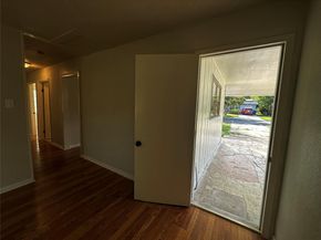 4901 York Hill DR, Austin TX 78723