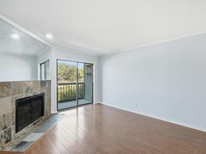 1900 Scofield Ridge PKWY 203, Austin TX 78727