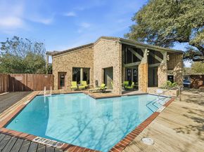 1900 Scofield Ridge PKWY 203, Austin TX 78727
