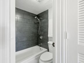 1900 Scofield Ridge PKWY 203, Austin TX 78727