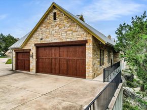 409 Venture BLVD S, Point Venture TX 78645