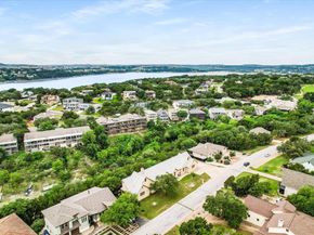 409 Venture BLVD S, Point Venture TX 78645