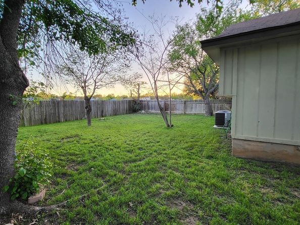 808 Russet Valley DR, Cedar Park TX 78613