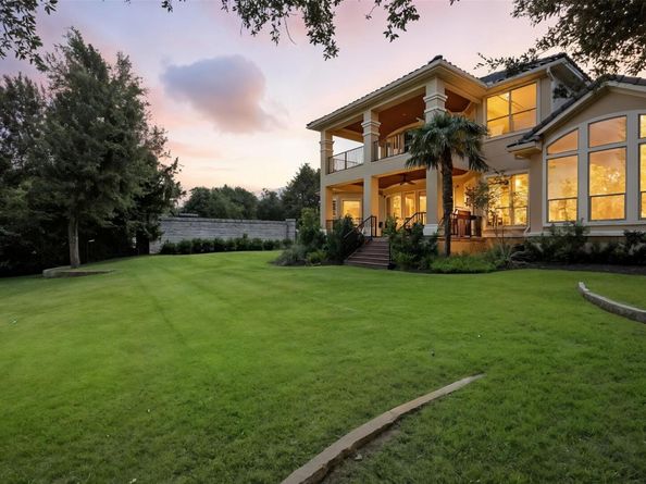 2116 University Club Dr., Austin TX 78732
