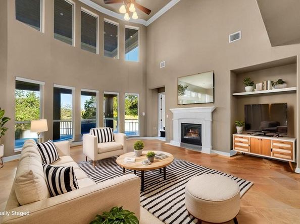 2116 University Club Dr., Austin TX 78732
