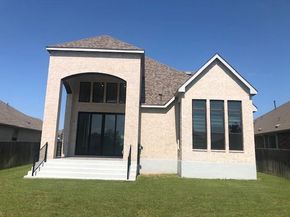 109 Lockhart DR, Liberty Hill TX 78642