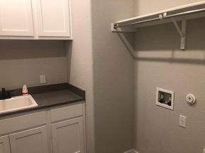 109 Lockhart DR, Liberty Hill TX 78642