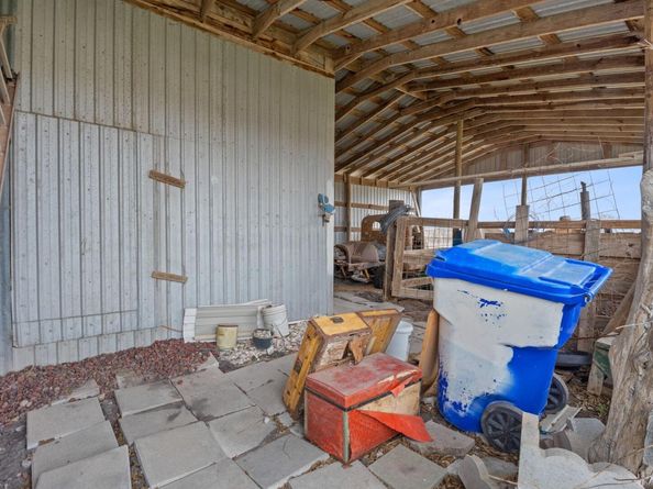 20601 Cameron RD, Coupland TX 78615