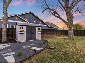 105 Retreat PL, Georgetown TX 78626