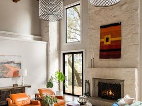 11 Ehrlich RD, Austin TX 78746