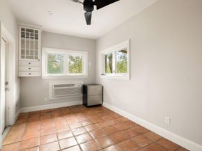 11 Ehrlich RD, Austin TX 78746