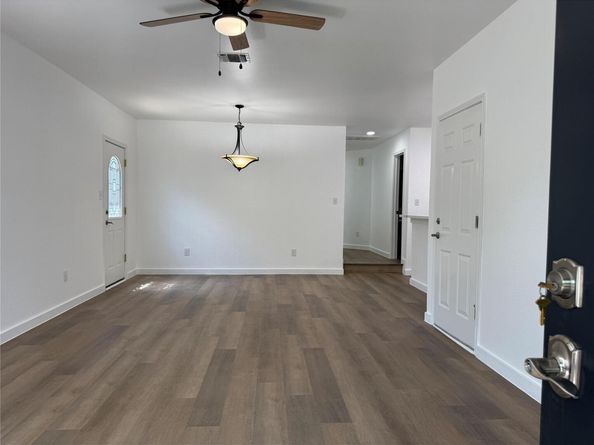 1621 Parkfield CIR, Round Rock TX 78664