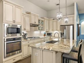 520 Merlin LN, Leander TX 78641