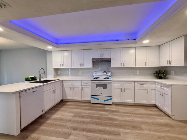 9418 Westacre Place, Houston TX 77083