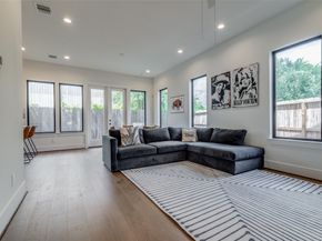 3504 Huntsford Drive, Houston TX 77008