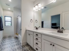 3504 Huntsford Drive, Houston TX 77008