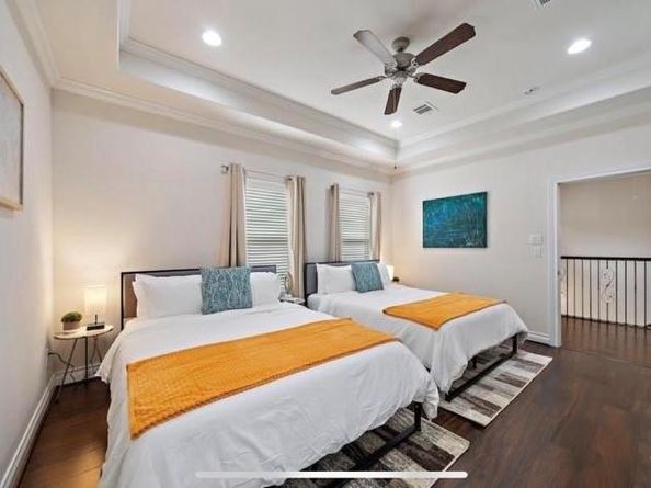 1606 Parker Street, Houston TX 77007