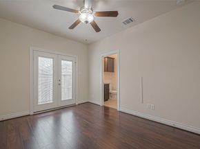1606 Parker Street, Houston TX 77007