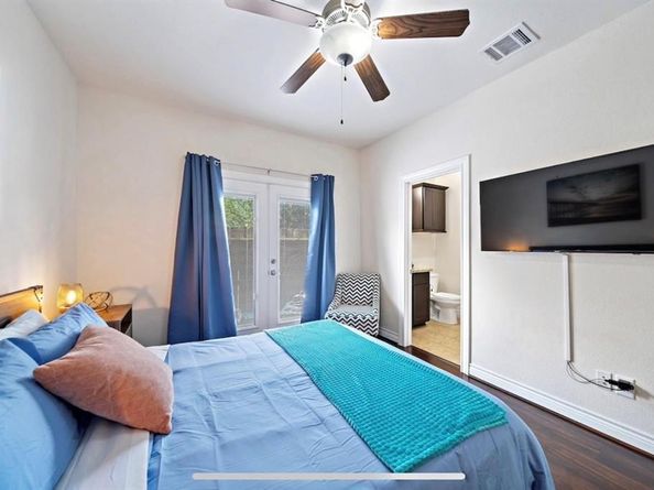1606 Parker Street, Houston TX 77007