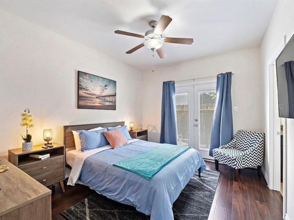 1606 Parker Street, Houston TX 77007