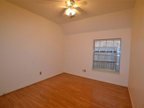 8402 East Copper Lakes Dr, Houston TX 77095