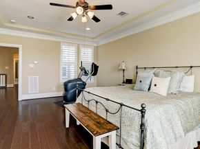 31 E Breezy Way, The Woodlands TX 77380