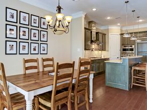 31 E Breezy Way, The Woodlands TX 77380
