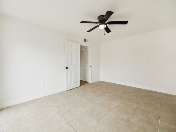 7822 Pacific Pearl Street, Houston TX 77072
