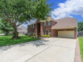 8219 Trophy Place Dr Drive, Humble TX 77346
